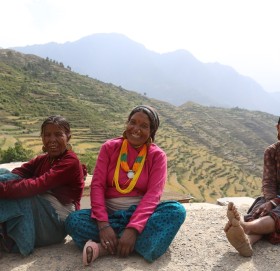 सुक्खा   गाउँमा चम्किला अनुहार