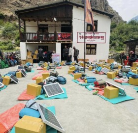 मुगुका भेडापालक कृषकलाई प्रोत्साहन सामाग्री