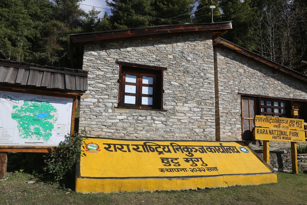 गमगढी खत्याड सडक निर्माणमा रारा निकुञ्ज बाधक