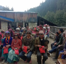 मुगुमा ६ सय जनाको आँखा परिक्षण