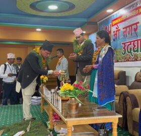 नगरपालिकाको प्राथमिकता एक घर एक धारा