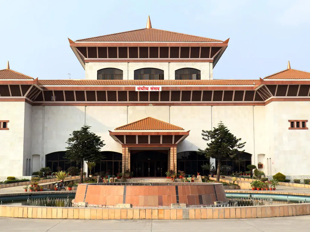 संसद् भवनभित्र गोली लागेको अवस्थामा मृत भेटिए प्रहरी जवान