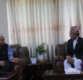 वन मन्त्री शाही र भारतीय राजदुत बीच शिष्टचार भेट