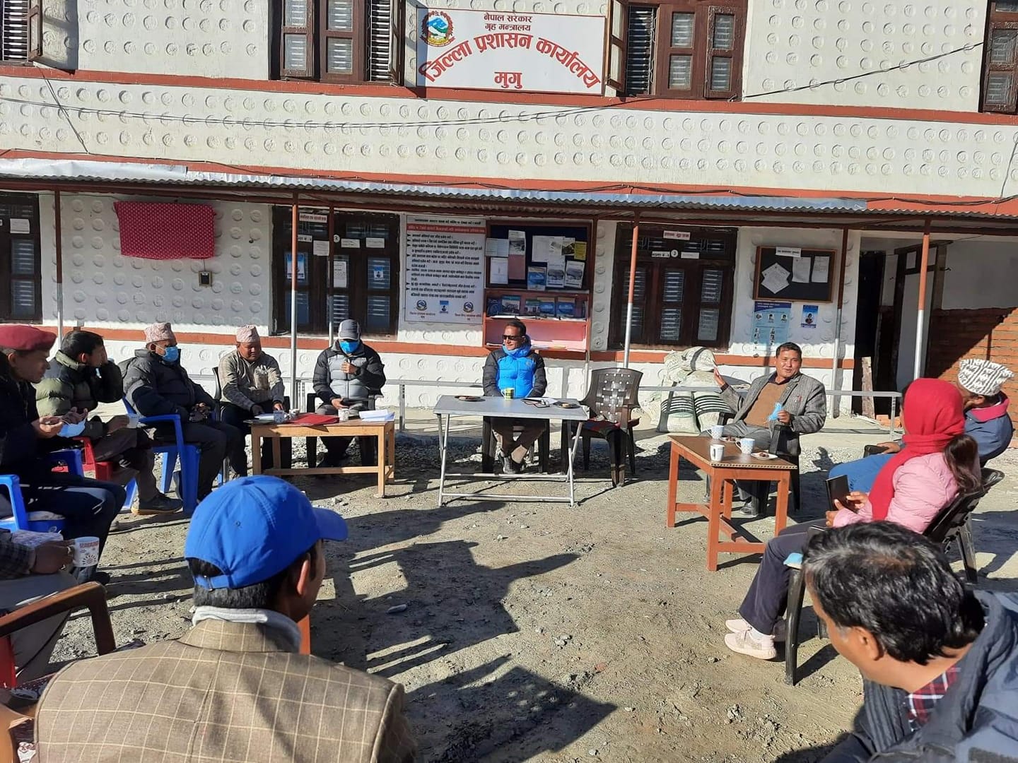 कार्यालय प्रमुखलाई जिल्ला नछोडन प्रजिअको निर्देशन