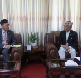 वन मन्त्री शाही र कोरियाका राजदूत बीच शिष्टचार भेट