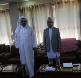 वनमन्त्री शाहीसंग कतारका राजदूत बीच शिष्टचार भेट