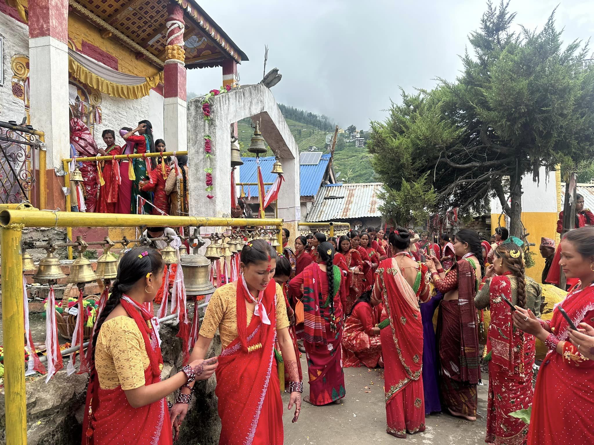 आज हरितालिका तिज पर्व मनाउदै