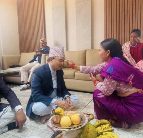 वनमन्त्री शाहीले बहिनी बाट  लगाए भाइटिका