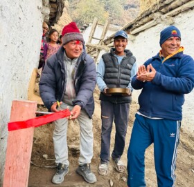 घरघरै पानीका धारा स्थानीय  उत्साहित