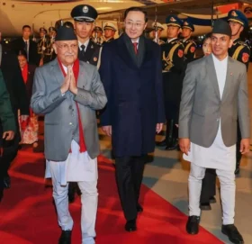 बेइजिङ पुगे प्रधानमन्त्री ओली