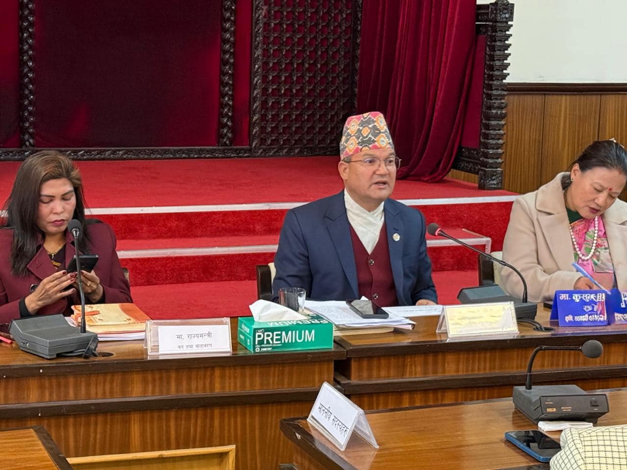 विकास निर्माणमा सरलीकरण हुने गरी काम गरिरहेका छौं,: वनमन्त्री शाही