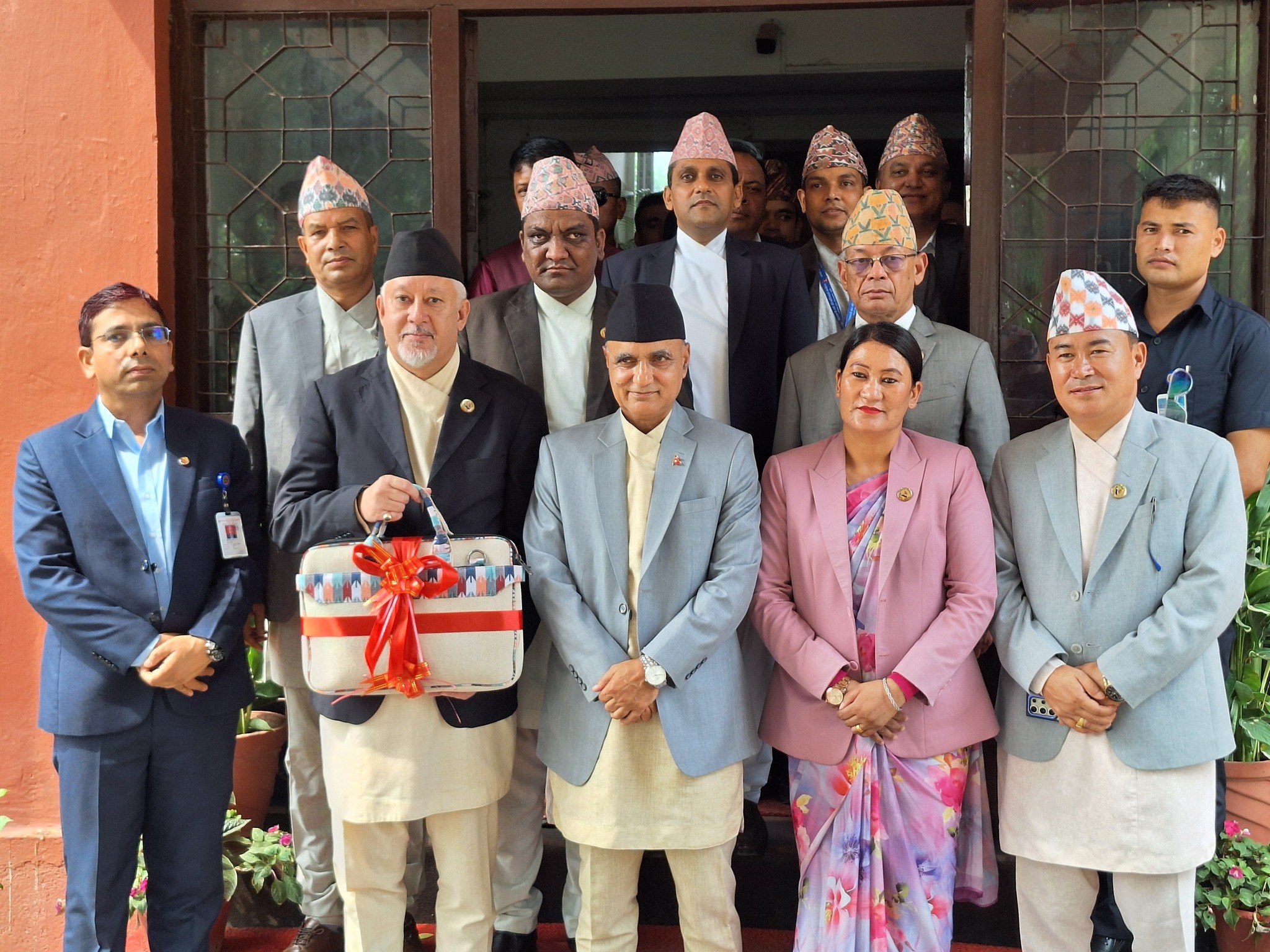 आज सातै प्रदेश सरकारले आर्थिक बर्ष २०८२ / ०८३ को बजेट ल्याउँदै