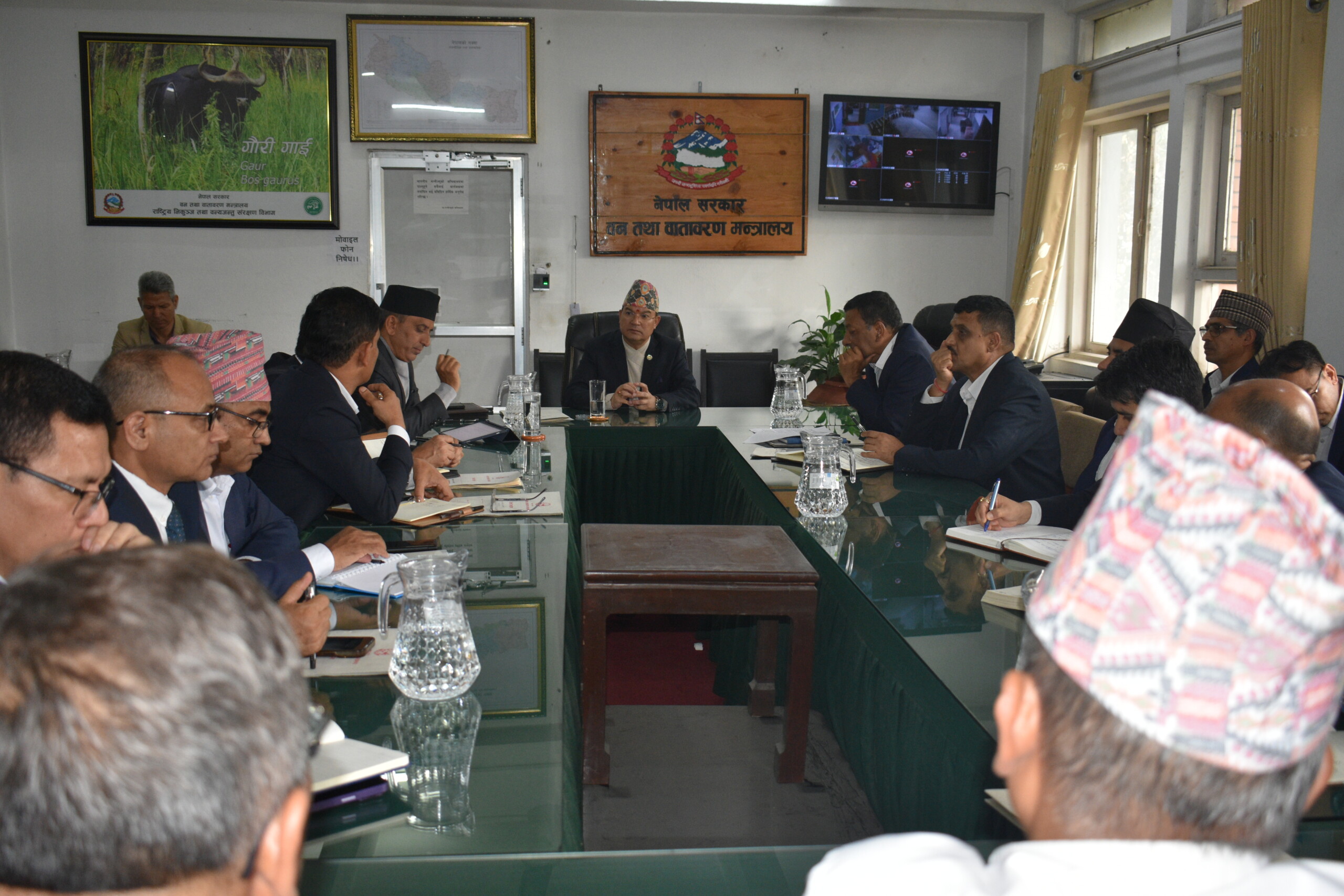 वनमन्त्री शाहीले बिभागिय प्रमुखलाई भने : कार्यसम्पादन प्रतिबद्ध भएर कार्यन्वयन गरौ