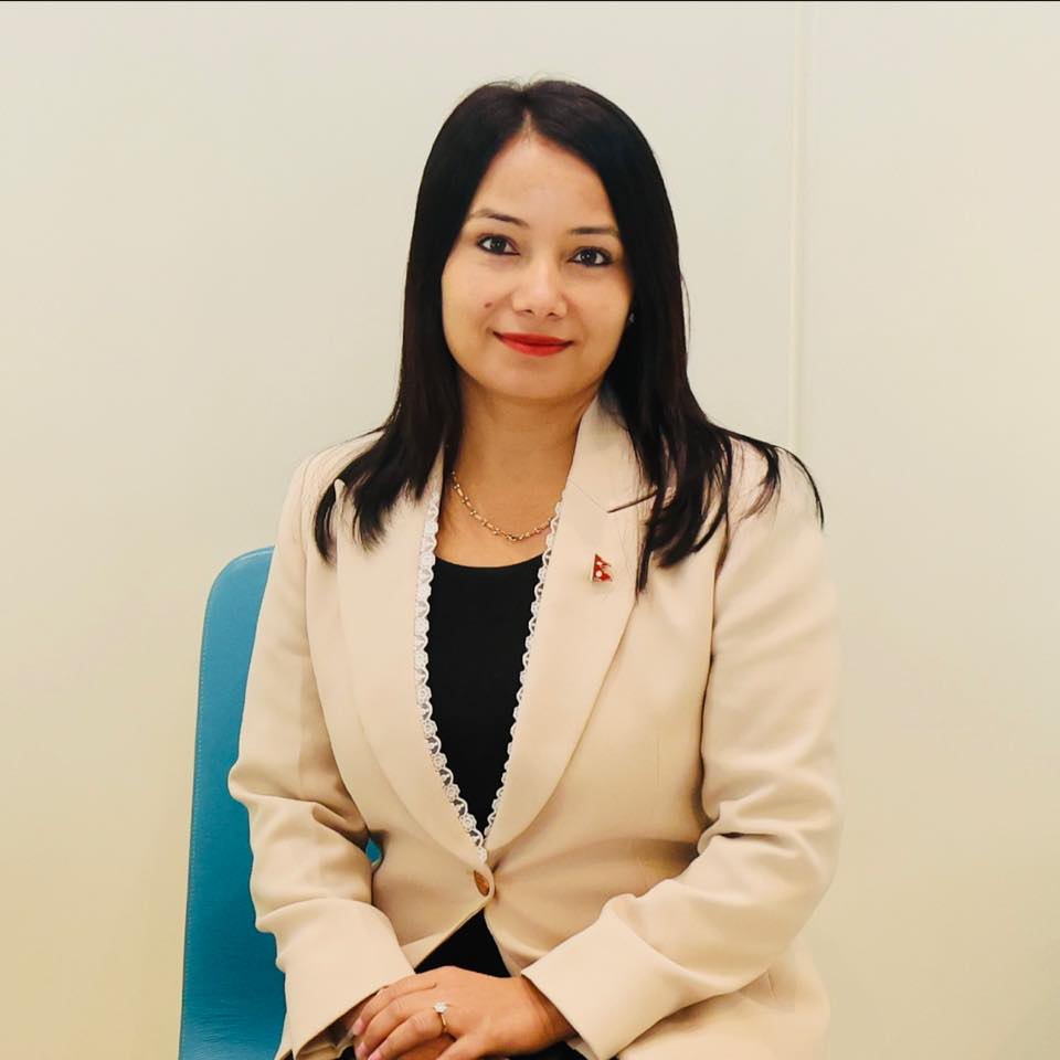 प्रचण्डको सचिवालय बाट गंगा दाहालले दिइन राजीनामा