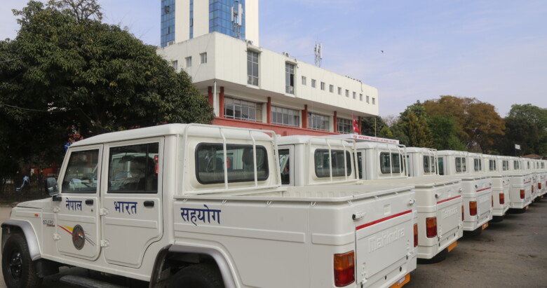 भारत सरकारले निर्वाचनका लागि गाडी उपहार