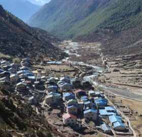मुगु गाउँको मतदान केन्द्रमा छैनन् मतदाता