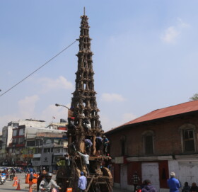 सेतो मच्छिन्द्रनाथको रथ तयार गरिदै