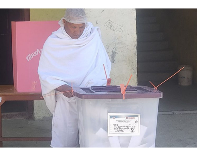 मुगुमा किरियापुत्रीले गरे मतदान