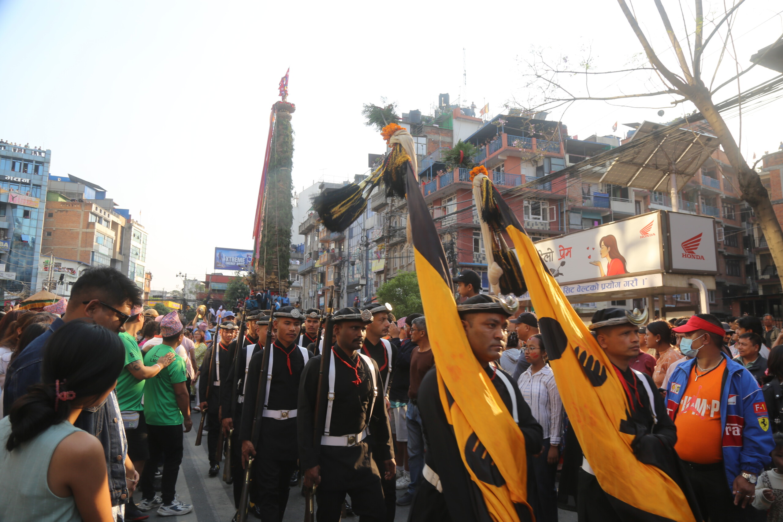 सुरु भयो रातो मच्छिन्द्रनाथको रथयात्रा