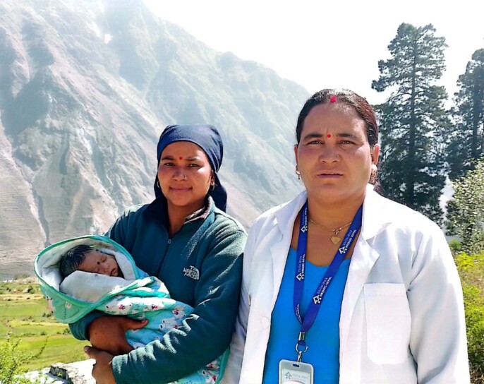 दुर्गमकी भरोसा : सुत्केरीको ज्यान बचाउदै, सरिता शाही