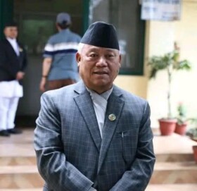 कांग्रेस संसदीय दलको नेतामा भीष्मराज आङ्देम्बे चयन