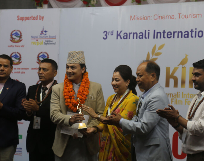 कर्णाली अन्तर्राष्ट्रिय चलचित्र महोत्सव ऊनको स्वीटर उत्कृष्ट, विपिन, जसिता र पल शाहलाई अवार्ड