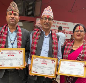 मुगुमा तीन जना शिक्षक कार्यसम्पादनमा उत्कृष्ट शिक्षा निर्देशनालयद्धारा सम्मान