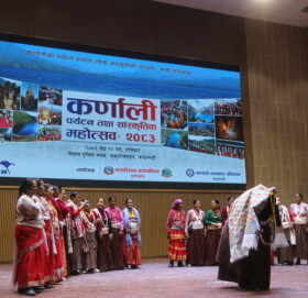 कर्णाली पर्यटन तथा सांस्कृतिक महोत्सवमा चम्फा नाच प्रदर्शन