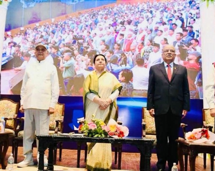 ओली, दाहाल, नेपाल र खनाल एउटै मञ्च बाट कम्यूनिष्ट एकताको जोड