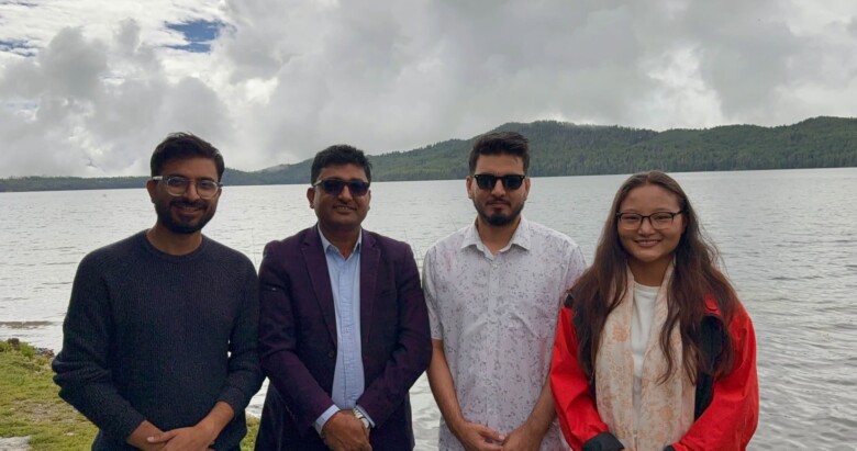 बर्खाको समयमा कर्णाली राजमार्ग र कर्णाली करिडोर स्थलगत अनुगमन गर्दै,: मन्त्री सुनिल लम्साल