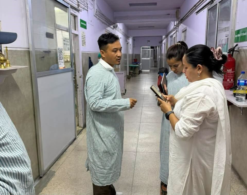 आत्मदाह प्रयास गरेका गणेश नेपालीलाई उपचारको लागि  भारत लैजाने योजना स्थगित