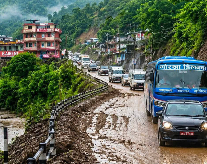 भोटेकोशी बाढीले अबरुद्ध काठमाडौं–मुग्लिन सडक सुचारु
