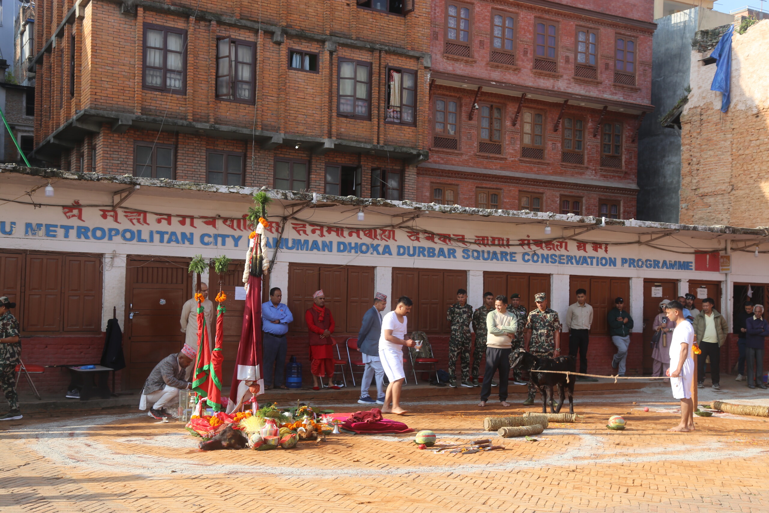 हनुमानढोकाको दसैंघरमा पञ्चबलि दिइयो