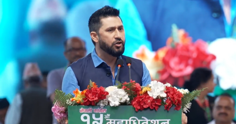 सरकार बिल्कुल ढल्दैन, सभापति रवि लामिछाने