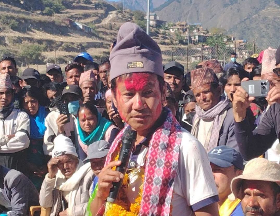 हुम्ला पुगे सांसद हर्क साम्पाङ