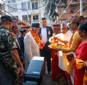 राष्ट्रपति रामचन्द्र पौडेलद्धारा काठमाडौका शक्तिपीठहरूको दर्शन